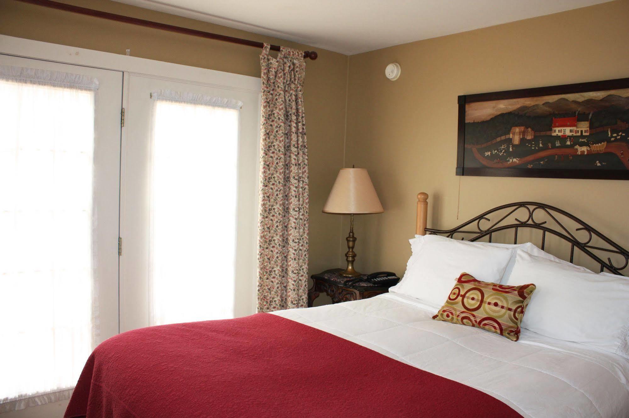 The White House Inn คูเปอร์สทาวน์ ภายนอก รูปภาพ